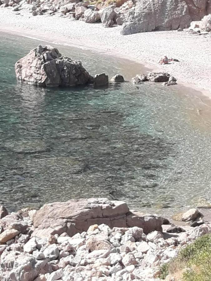 Hotel Rena Agios Kirykos  ภายนอก รูปภาพ
